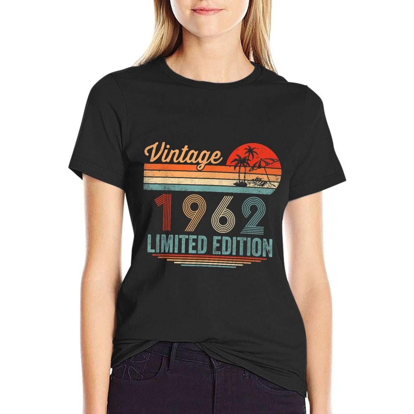 60 Year Old Gifts Vintage 1962 Limited Edition 60th Birthday Classic T-Shirt