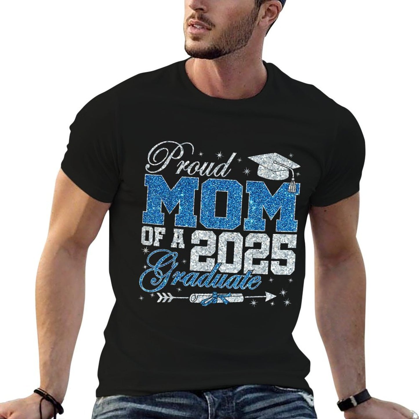 Funny Proud Mom Of A 2025 Graduate Family Graduation Versatile T-Shirt