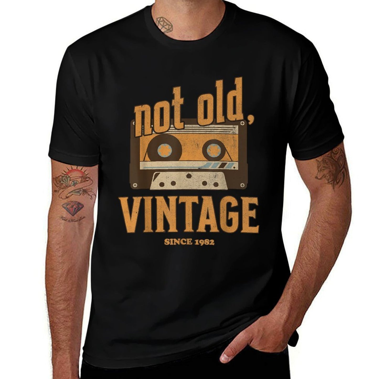 40 Years Old Vintage Since 1982 40th Birthday Lightweight T-Shirt