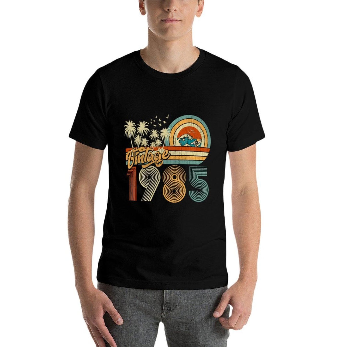 40 Year Old Vintage 1985 Retro 40th Birthday Gifts Men Women Affordable Price T-Shirt