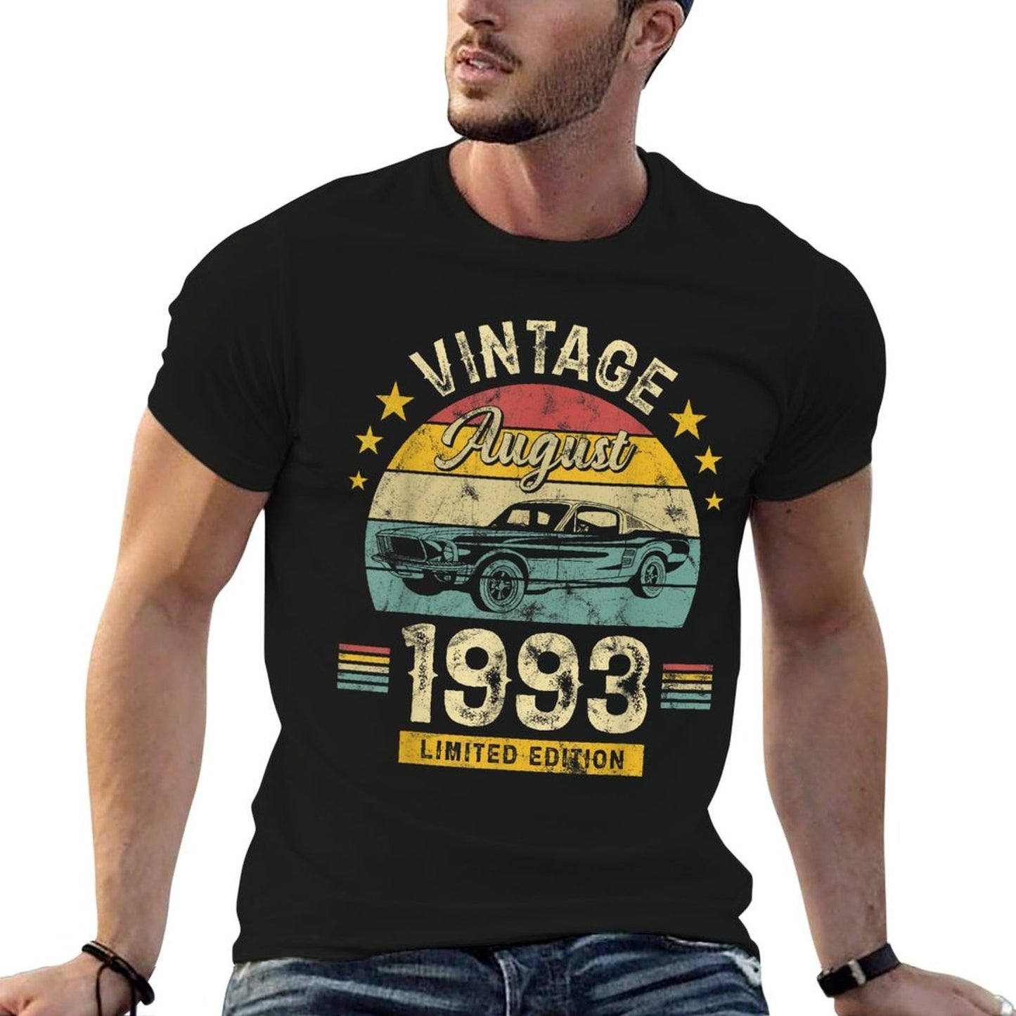 Vintage 30 Years Old August 1993 Retro 30th Birthday Gift Trendy Pattern T-Shirt