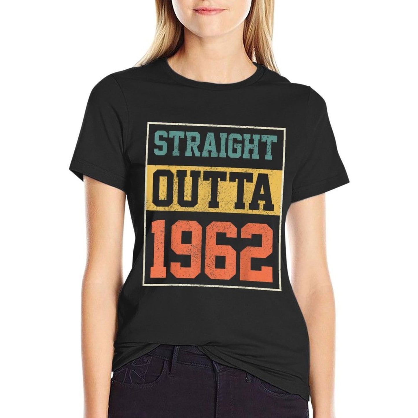 Straight Outta 1962 Men Women Vintage 60th Birthday Trendy Pattern T-Shirt