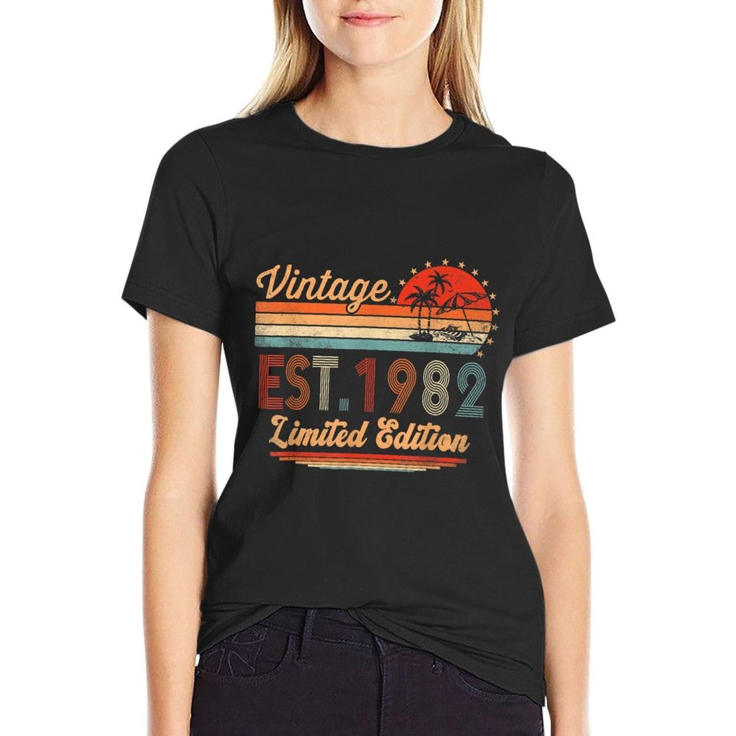 40 Year Old Gifts Vintage 1982 Limited Edition 40th Birthday Soft T-Shirt