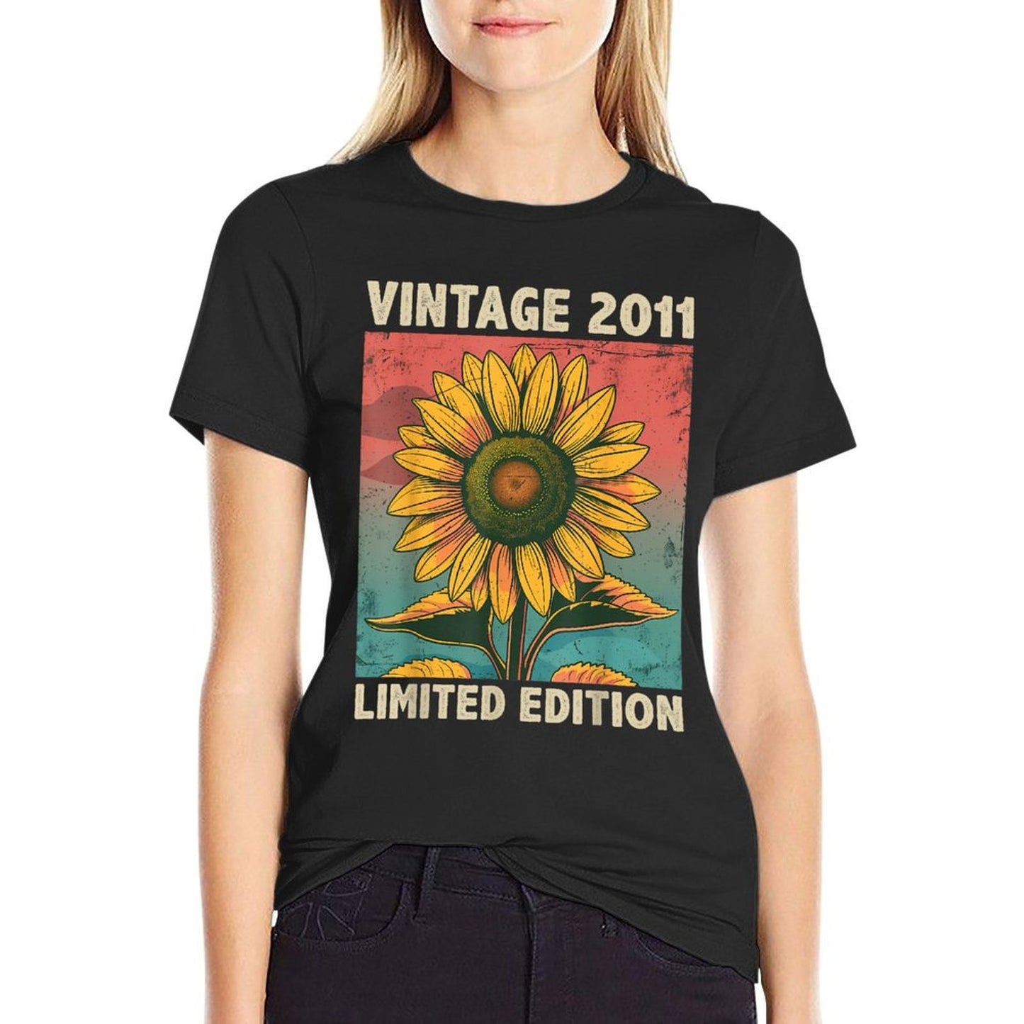 14 Years Old Gift Vintage 2011 Sunflower Lover 14th Birthday Lightweight T-Shirt