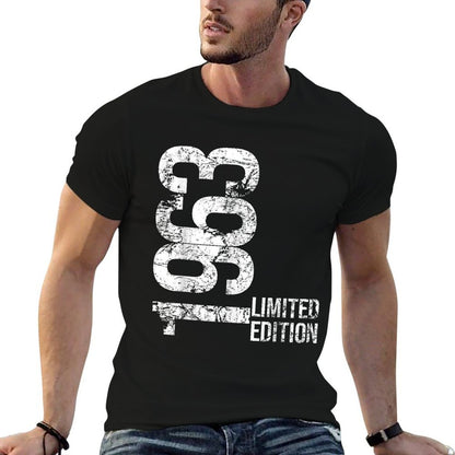 62nd Birthday 62 Years Old Man Woman Vintage 1963  Heathered Texture T-Shirt