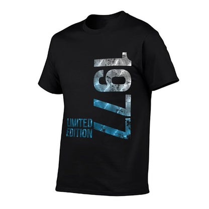 48th Birthday Gifts Men Women 48 Years Old Vintage 1977  Rolled Sleeves T-Shirt