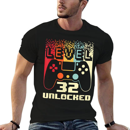 32nd Birthday For Men Level 32 Unlocked Gamer 32 Year Old  Relaxed-fit T-Shirt