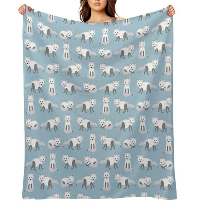 Arctic Fox Pattern Machine-washable Throw Blanket