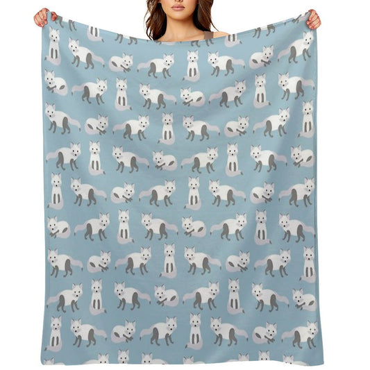 Arctic Fox Pattern Machine-washable Throw Blanket