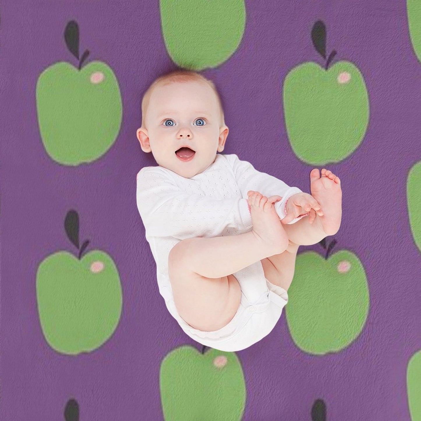 Green Apples  Edible Garden  Abstract Fruit Pattern Durable Throw Blanket