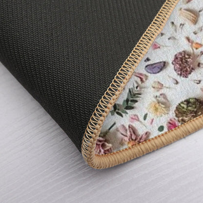 ROSE PETALMILK  Slip-Resistant Bath Mat