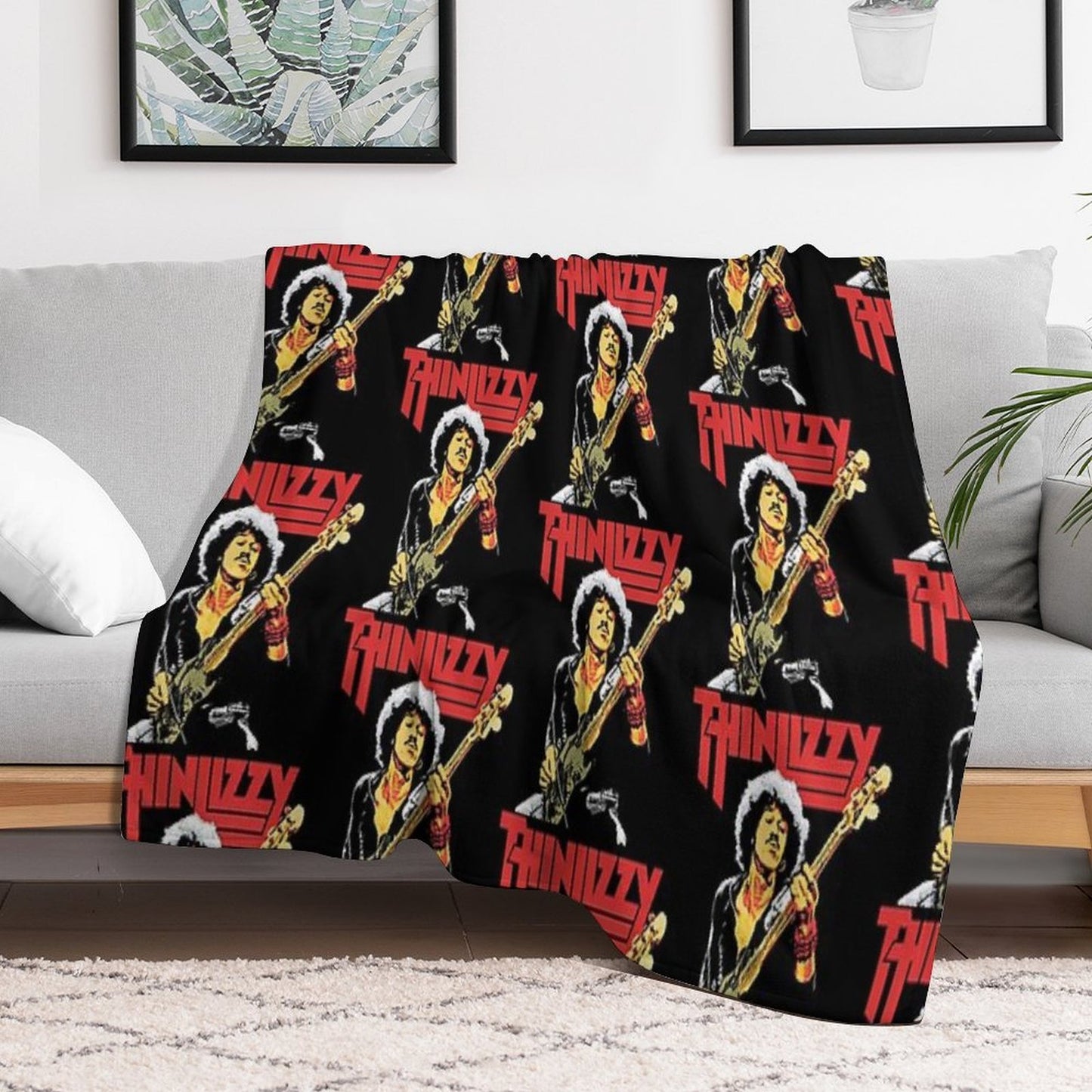 Thins Liz.zy Bass Durable Throw Blanket