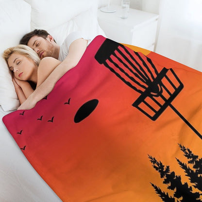 Distressed Disc Golf Frolf Frisbee Player Retro Vintage 70s Travel-friendly Throw Blanket