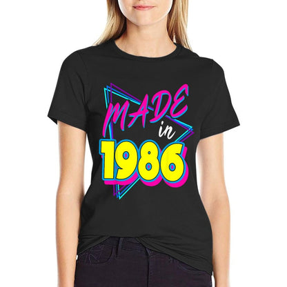 Made in 1986 35th Birthday Retro 35 Years Old 80s Vintage  Tagless Design T-Shirt