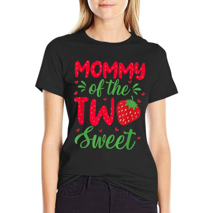 Mommy of The Two Sweet Birthday Girl Strawberry Lovers 2nd  Odor-resistant T-Shirt