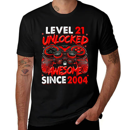 Level 21 Unlocked Awesome Since 2004 21st Birthday Gaming  Lightweight T-Shirt