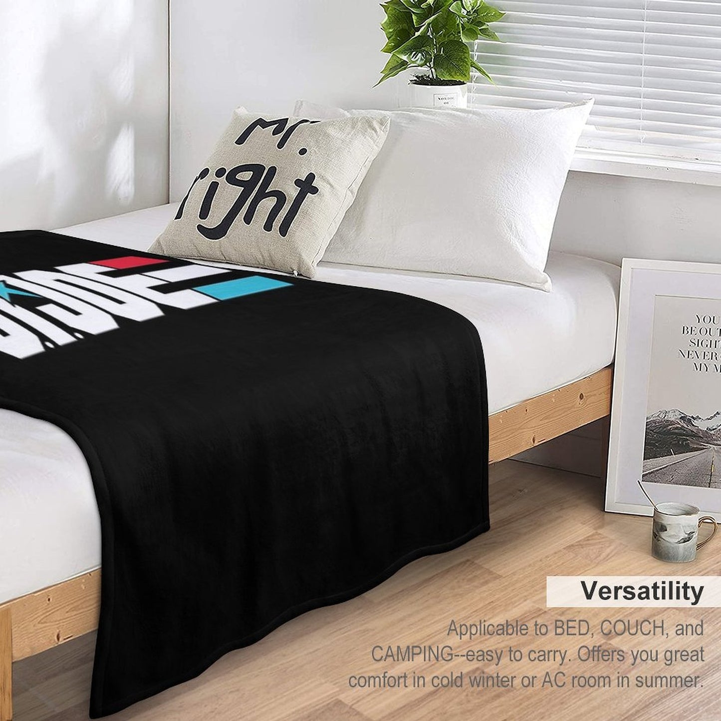 Gijoe Logo Plush Throw Blanket