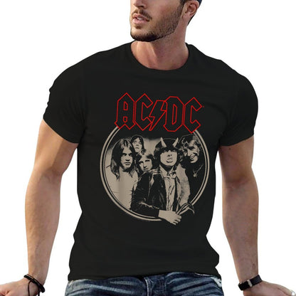 ACDC - Framed - Unisex-Adults & Kids - Black - Small - - Classic Fit - Rock Music Fans  Slim-fit Cut T-Shirt