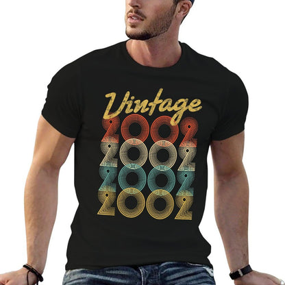 Vintage 2002 Retro Pop Born In 2002 22 Yrs Old 22nd Birthday  Classic T-Shirt