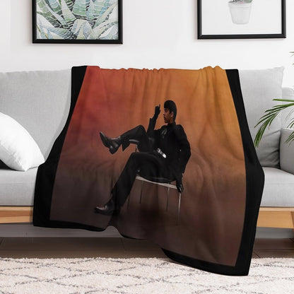 Ivan Cornejo Mirada Shrink-resistant Throw Blanket