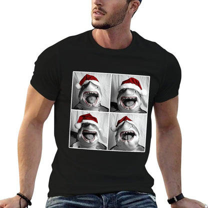 Funny Shark in Santa Hat Christmas Photobooth Xmas Selfie  Cotton T-Shirt