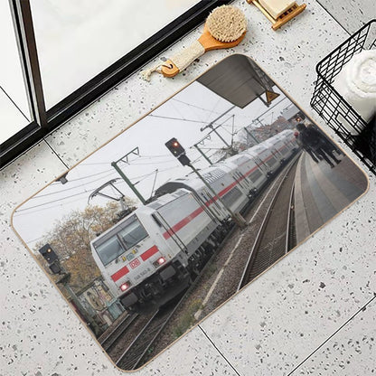 Koln Class 146  Easy Maintenance Bath Mat