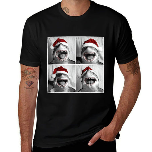 Funny Shark in Santa Hat Christmas Photobooth Xmas Selfie  Cotton T-Shirt