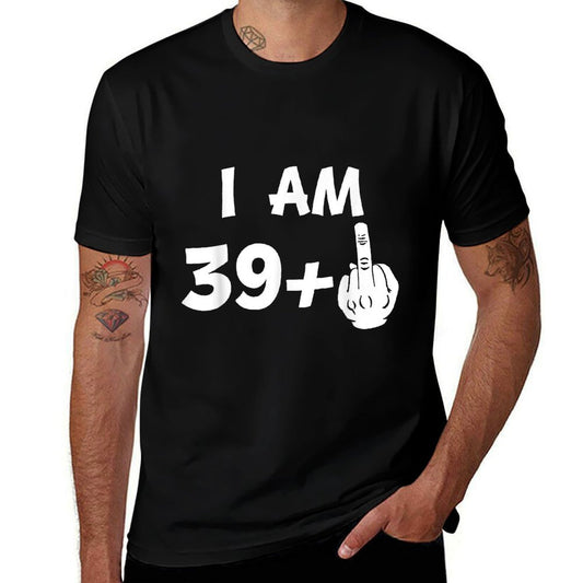 I Am 39 Plus Middle Finger Funny 40th Birthday  Tagless Design T-Shirt