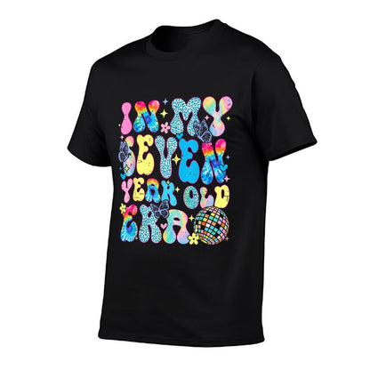 Retro In My Seven Year Old Era 7th Birthday Girl 7 Year Old  Versatile T-Shirt