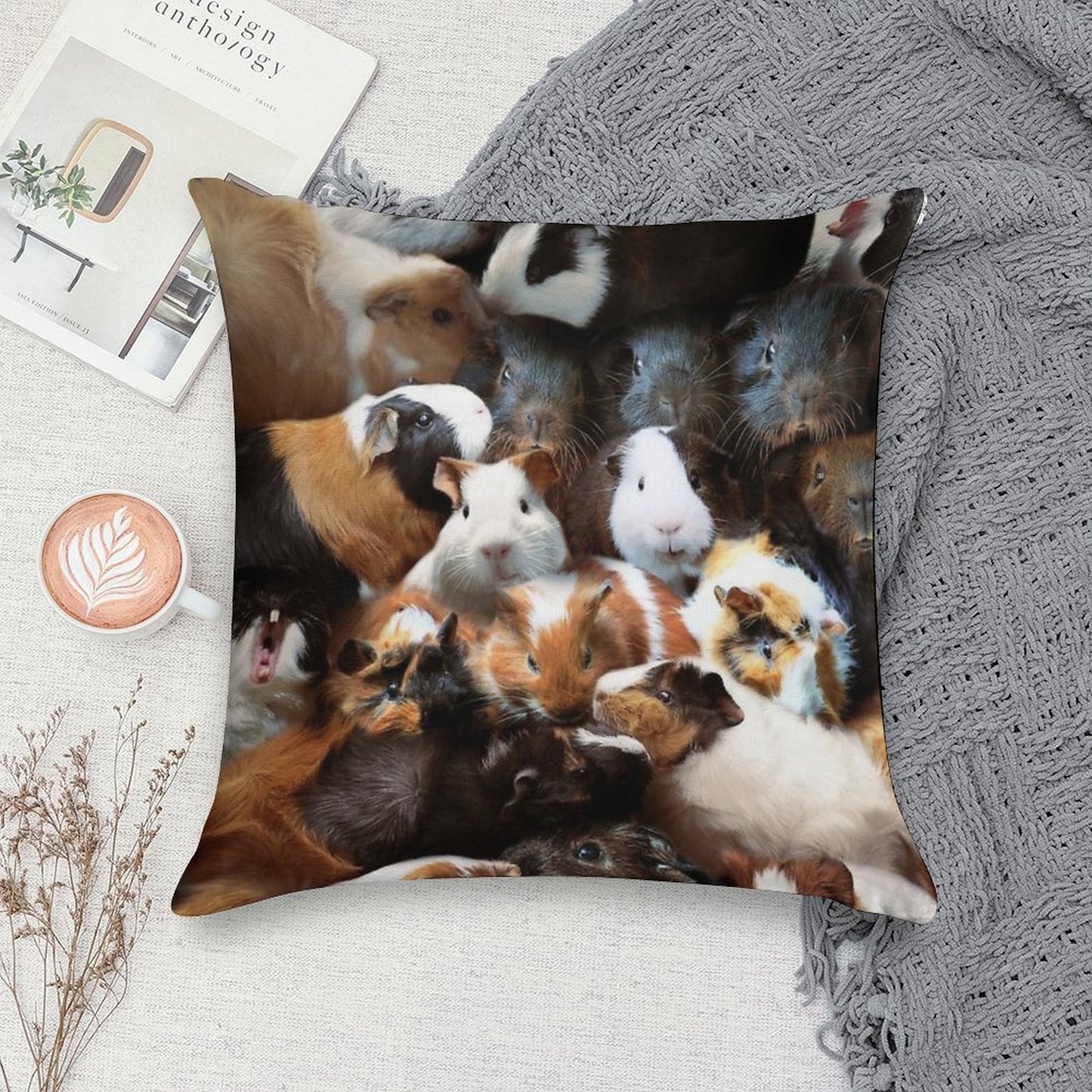 Guinea Pigs Soft Reinforced Edging Throw Pillow