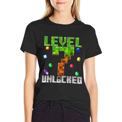 Birthday Boy Level 7 Unlocked 7th Birthday Game Pixel  Vintage-inspired T-Shirt
