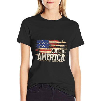 America&#39;s Gulf of USA Grunge Patriotic Wrinkle-resistant T-Shirt