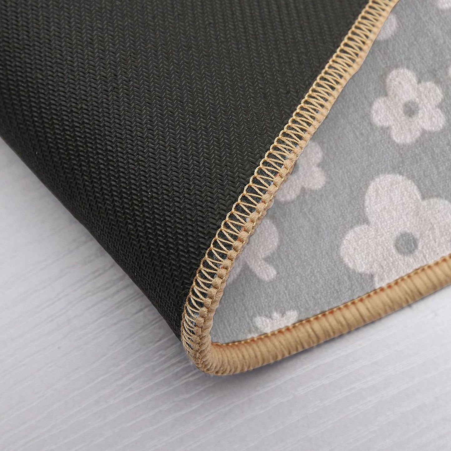 Mid Century Modern Flowers & Leaves, Cute Retro Pattern, Gray Taupe  Non-Slip Bath Mat