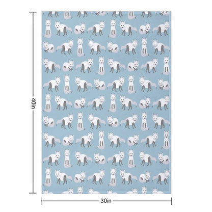 Arctic Fox Pattern Machine-washable Throw Blanket