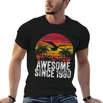 Awesome Since 1980 40th Birthday Gift Vintage Men Women  Tagless Design T-Shirt