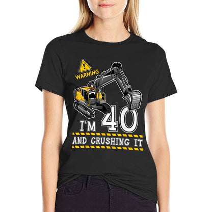 I'm 40th Birthday Construction Truck Theme 40 Year Old  Trendy Pattern T-Shirt
