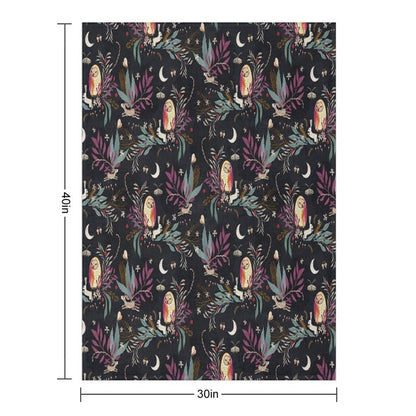 In The Night Garden Quick-dry Throw Blanket