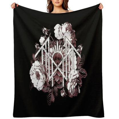 Official Merchandise Sleep Token - Her Heart Blooms Beneath A Crimson Rose Velvety-soft Throw Blanket