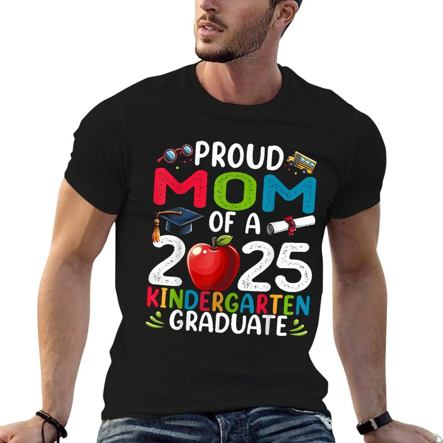 Proud Mom Of 2025 Kindergarten Graduate Graduation  Trendy Pattern T-Shirt