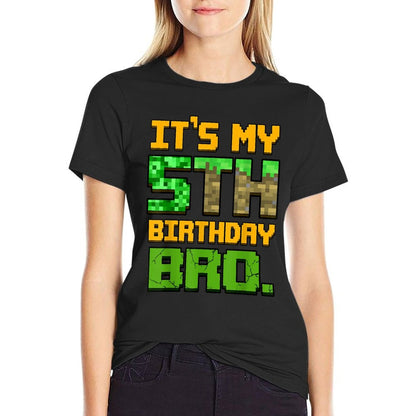 Kids It's My 5th Birthday Bro Year Old Gamer Pixel Number  Relaxed-fit T-Shirt