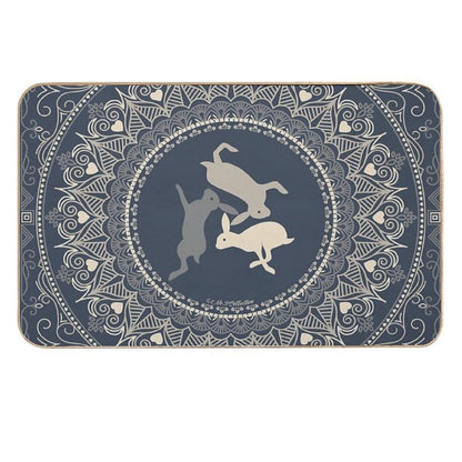 3 Running Hares  Dirt-Trapping Bath Mat