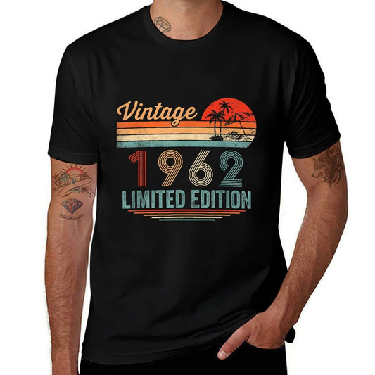 60 Year Old Gifts Vintage 1962 Limited Edition 60th Birthday  Classic T-Shirt