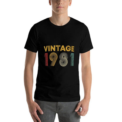 Vintage 1981 44th Birthday Gift Men Women 44 Years Old  Cotton T-Shirt
