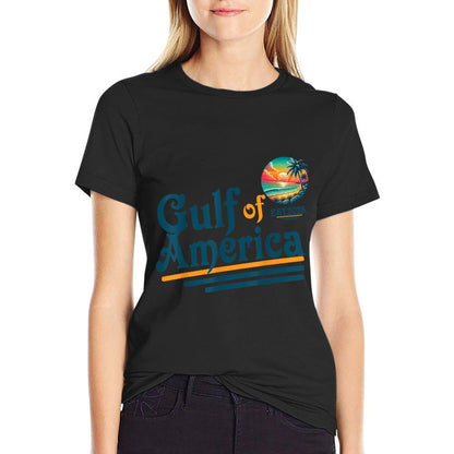 Vintage Gulf Of Us America Retro Sunset Gulf Of Us America Oversized Silhouette T-Shirt