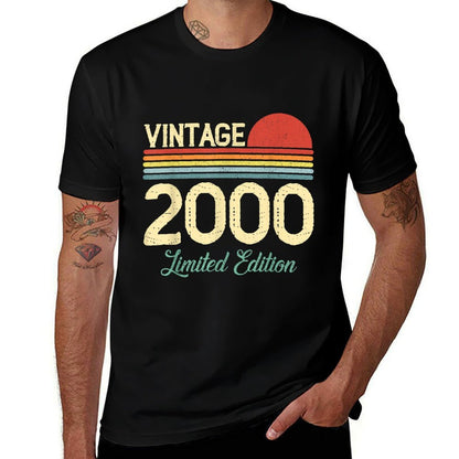 22 Years Old Vintage 2000 Classic Happy 21st Birthday  Lightweight T-Shirt