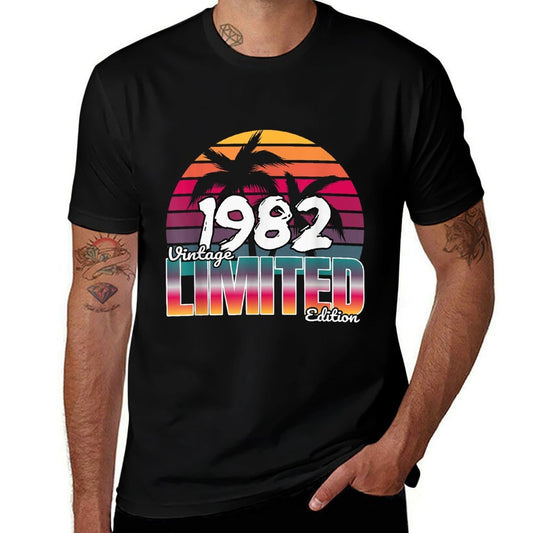 1982 Vintage for Women Men's Gifts 40th Birthday  Ribbed Collar T-Shirt