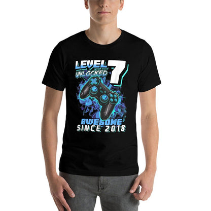 7th Birthday Boy Level 7 Gamer 7 Year Video Game Party  Vintage-inspired T-Shirt