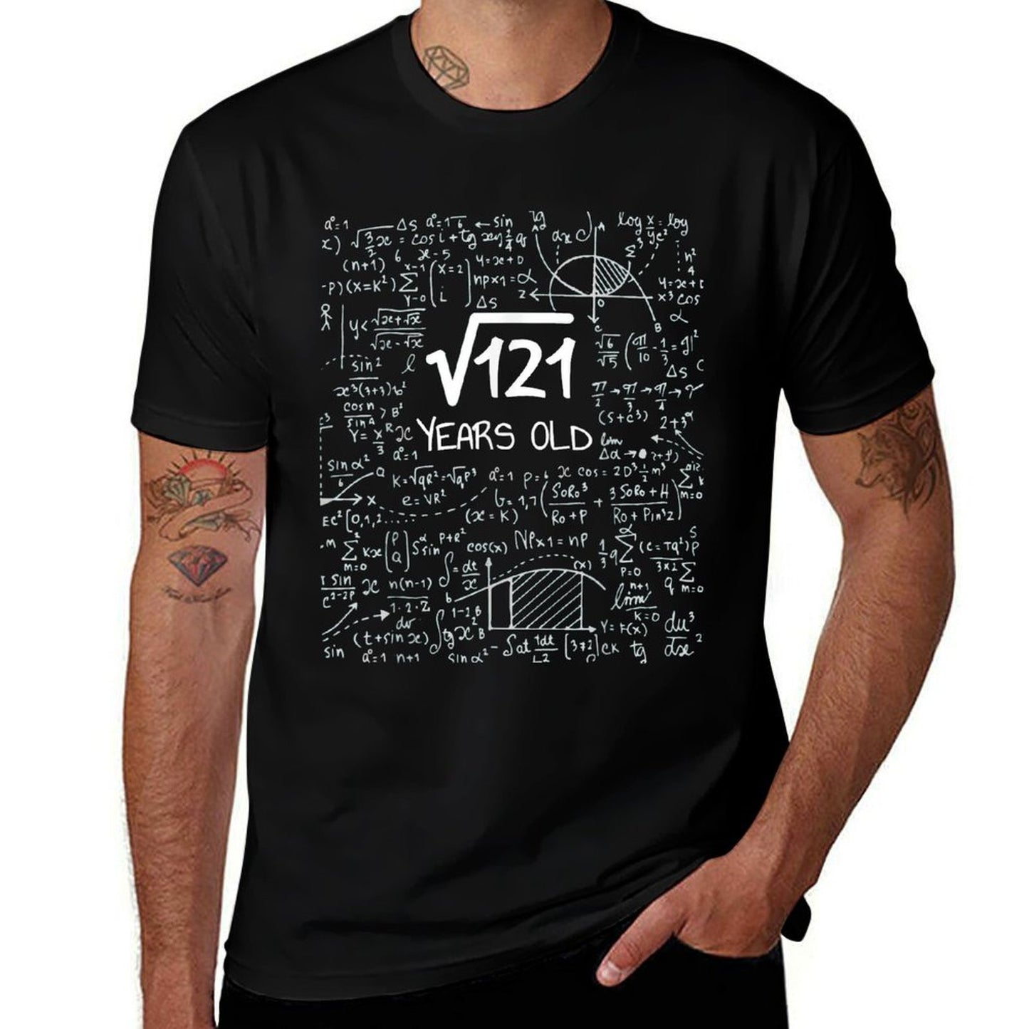 Square Root of 121 11 Years Old 11th Birthday Design  Rolled Sleeves T-Shirt