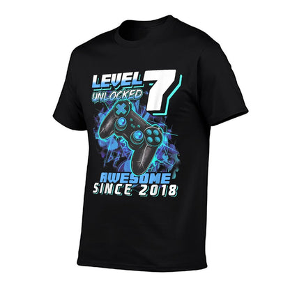 7th Birthday Boy Level 7 Gamer 7 Year Video Game Party  Vintage-inspired T-Shirt