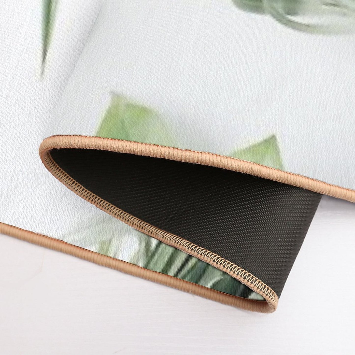 Leaf Pattern  Easy To Clean Bath Mat